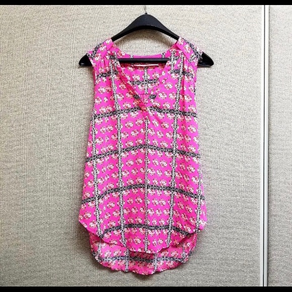 Women's 41 Hawthorn Hot Pink Print Sleeveless Top Sz M Shalley Split Neck Blouse - Picture 1 of 12